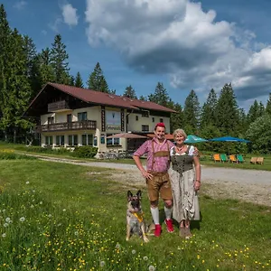 https://pension-arberwald.com-bavaria.com